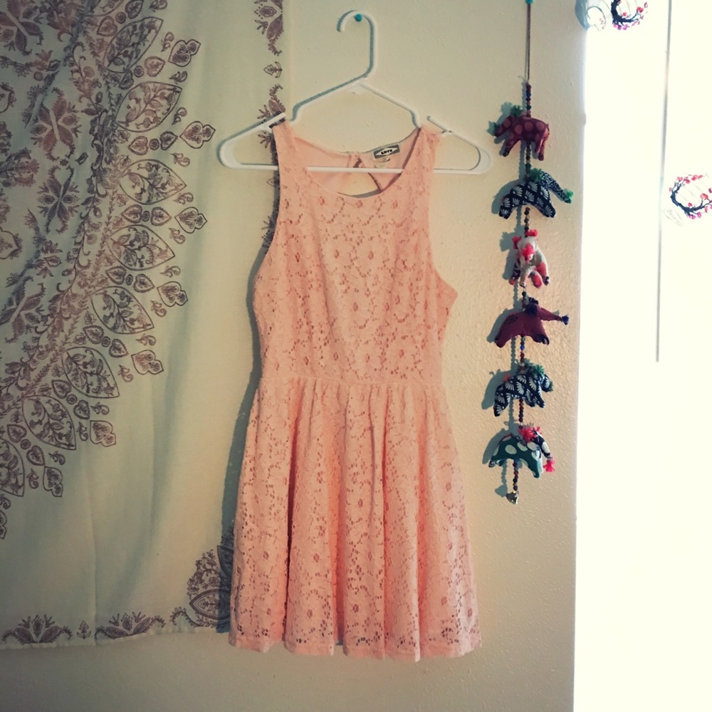 Pacsun Floral Lace Dress